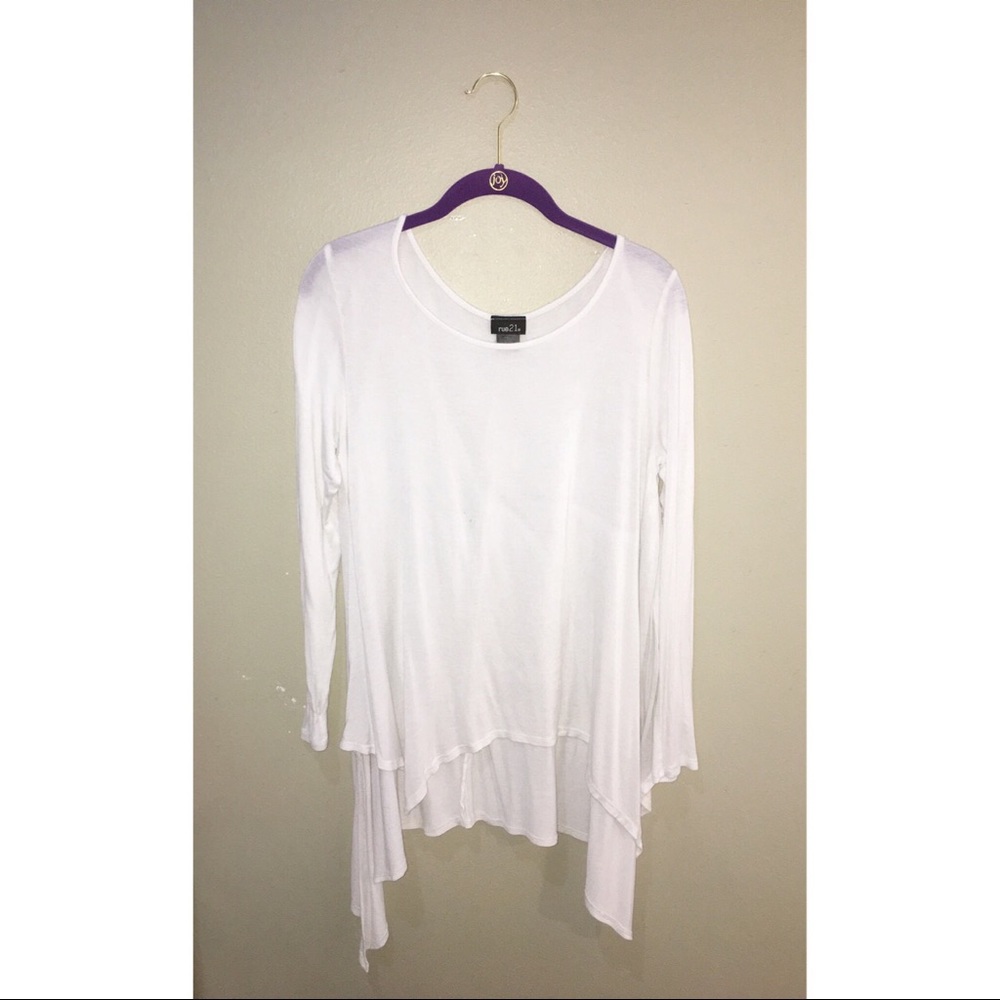 White longsleeve hi-low top